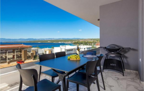Pet Friendly Apartment In Malinska With Wifi